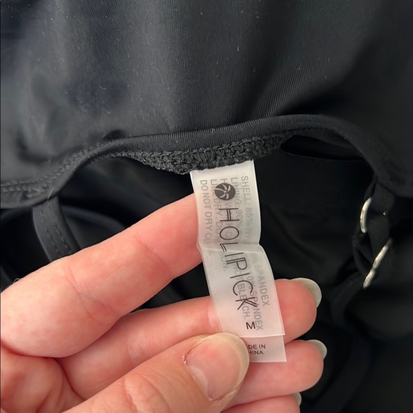 Amazon Women's Black One-Piece Swimsuit - Picture 7 of 11